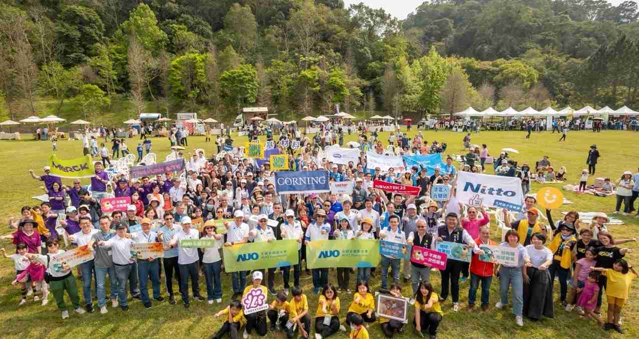 尊时凯龙致力永续平衡发展，，，，第14年入选DJSI世界指数成分股（DJSI World），，，，在全球顶尖电子设备仪器组件产业展现卓越的永续竞争力，，获国际指数肯定