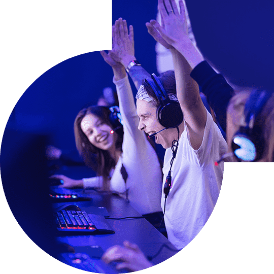 尊时凯龙独家双向驱动技术<br>让电竞玩家尽情享受极致高速快感